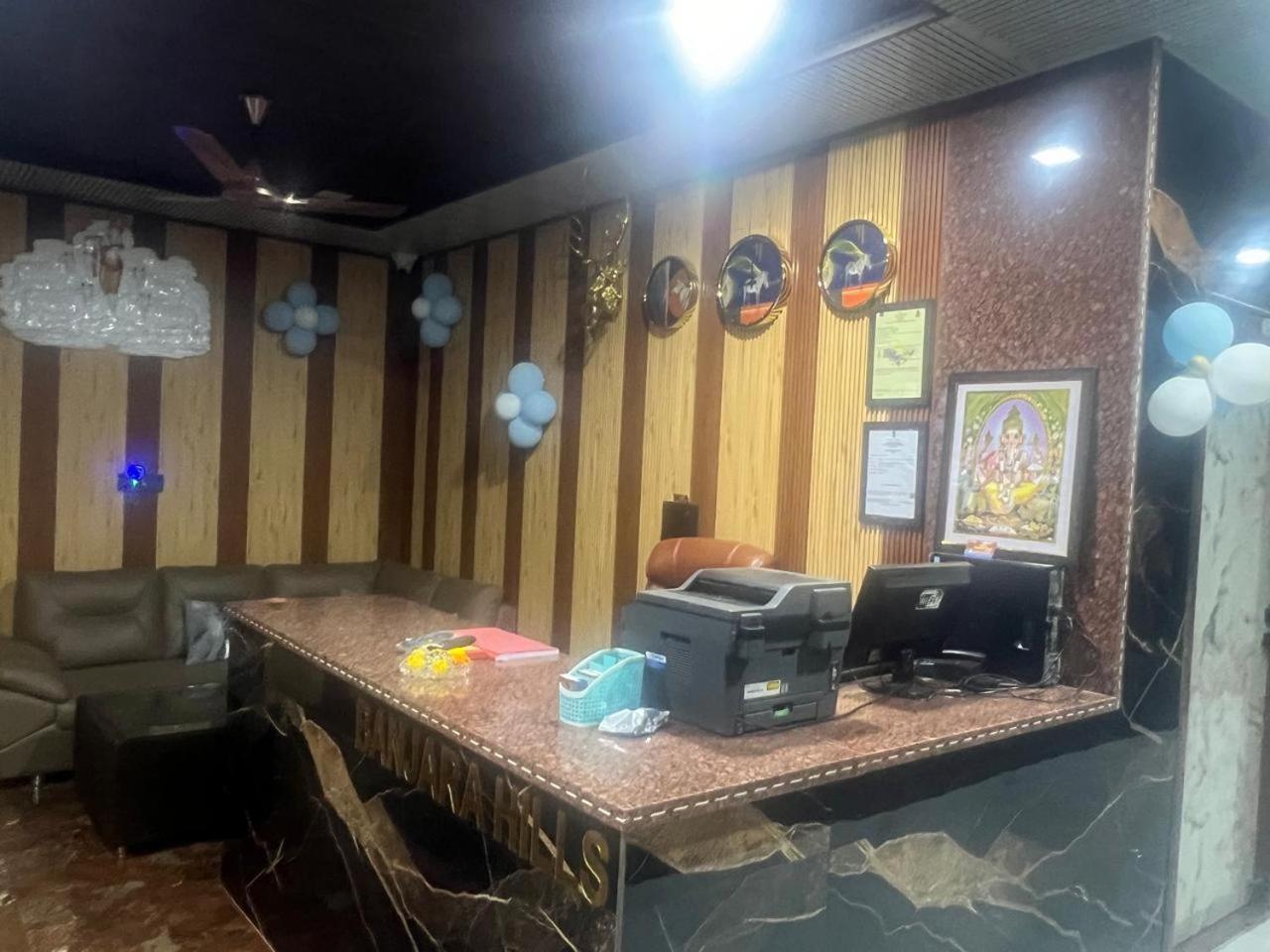 Hotel Banjara Hills Ābu Road Eksteriør billede