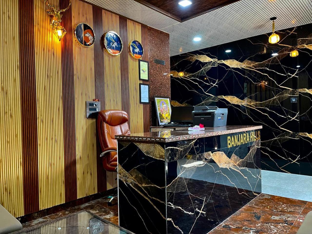 Hotel Banjara Hills Ābu Road Eksteriør billede