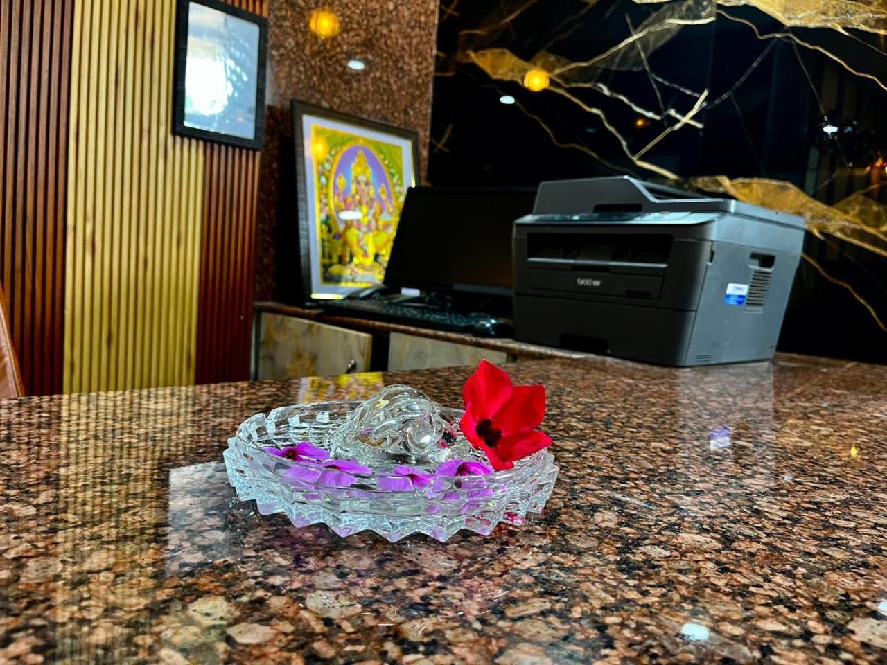 Hotel Banjara Hills Ābu Road Eksteriør billede
